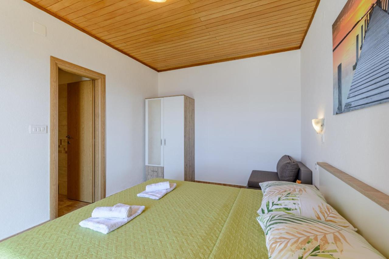 Rooms Sani بريلا المظهر الخارجي الصورة