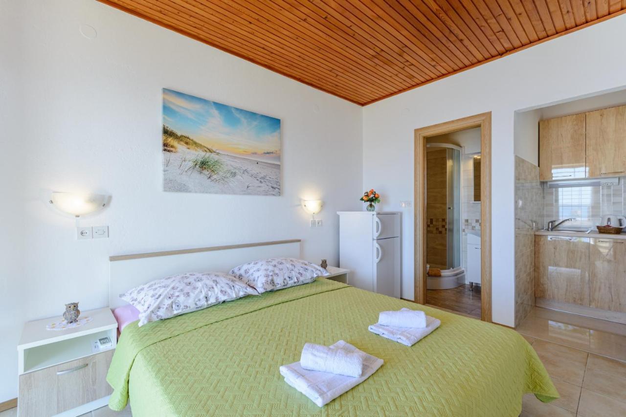 Rooms Sani بريلا المظهر الخارجي الصورة