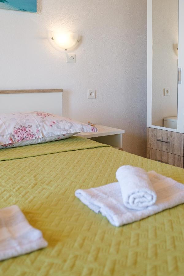 Rooms Sani بريلا المظهر الخارجي الصورة